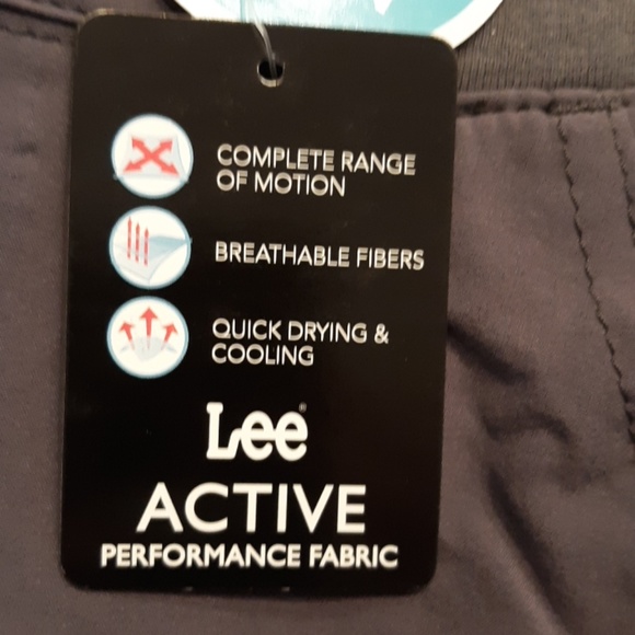 Lee Relaxed Fit Skort - Picture 7 of 7